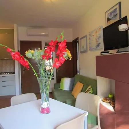 Appartamento Two Bedrooms In - Pool - Parking - Beach Place Amenities